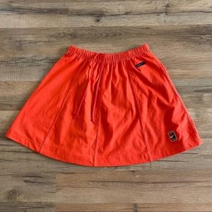 NIKE Girl tennis or golf skirt Alpha Project line cotton blend S (4-6) red
